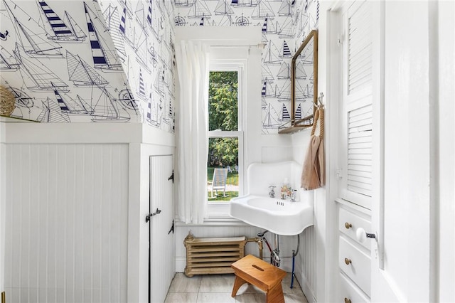 214 Highland Rd, Tiverton, RI 02878 - bathroom featuring a sink