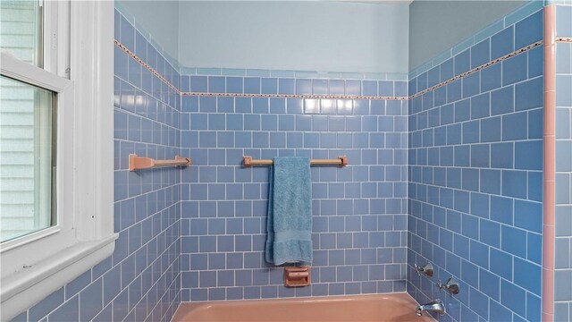 141 Weetamoe Dr, Warwick, RI 02888 - photo 24