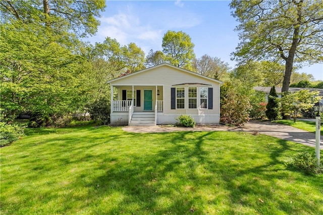 355 Leisure Dr, South Kingstown, RI 02879 - photo 1