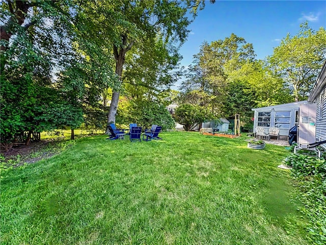 65 Bayberry Ln, East Greenwich, RI 02818 - view of grassy yard