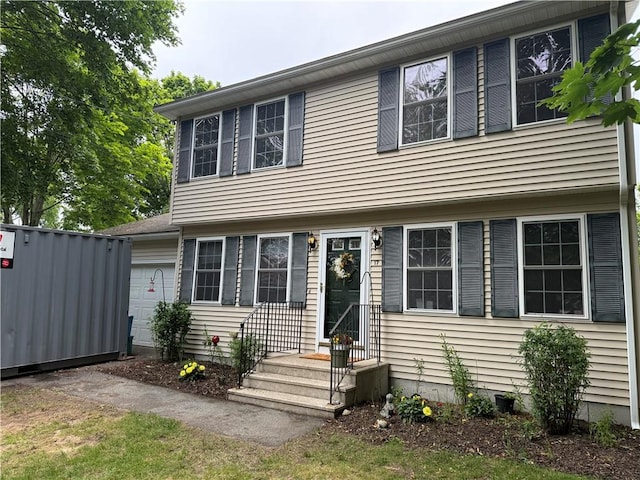 17 Chester Ave, Warwick, RI 02889 - view of colonial home