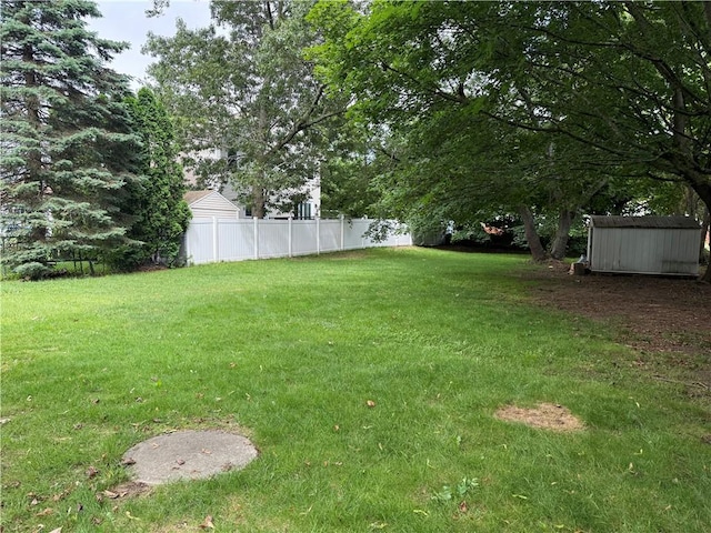 17 Chester Ave, Warwick, RI 02889 - view of yard with a storage shed
