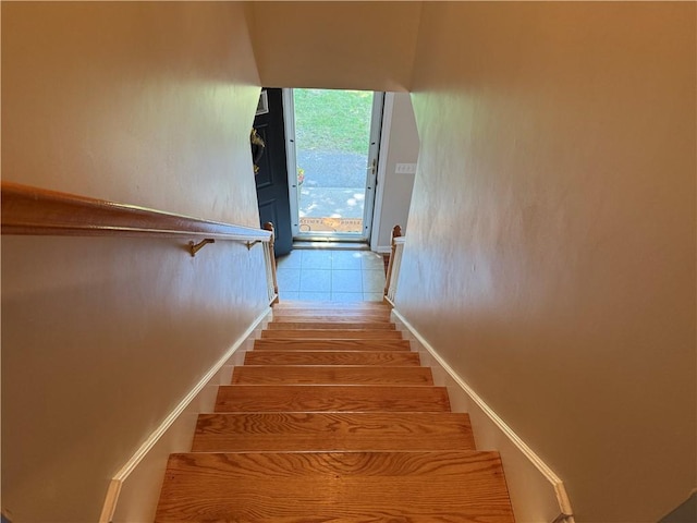 17 Chester Ave, Warwick, RI 02889 - view of stairs