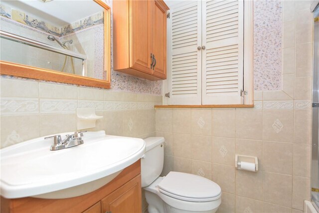 57 Vivian Ave, Pawtucket, RI 02860 - photo 18