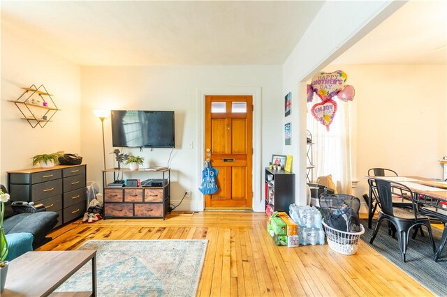 1122 Pawtucket Ave, East Providence, RI 02916 - photo 29