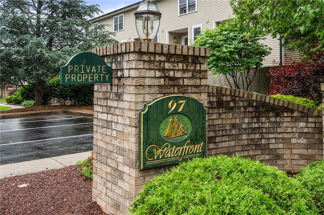 97 Farnum Pike Unit 7, Smithfield, RI 02917 - community sign featuring uncovered parking