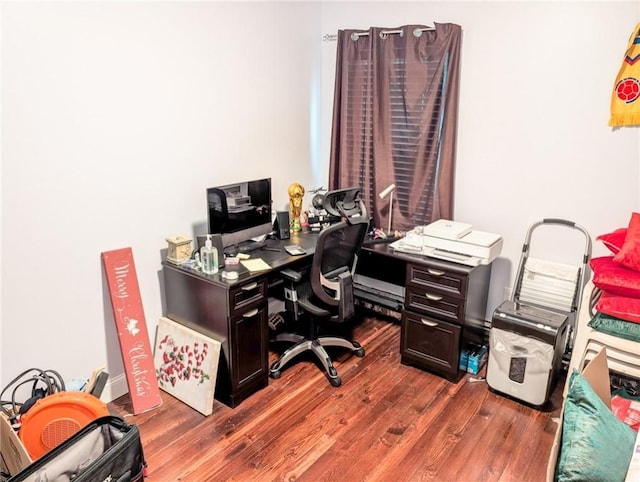 5 Stearns St, Pawtucket, RI 02861 - home office featuring wood finished floors