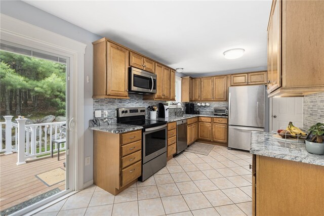 24 Cobblestone Ter, Coventry, RI 02816 - photo 8