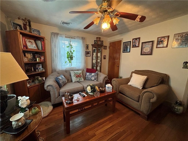 70 Partition St, Warwick, RI 02888 - living area with wood finished floors and a ceiling fan