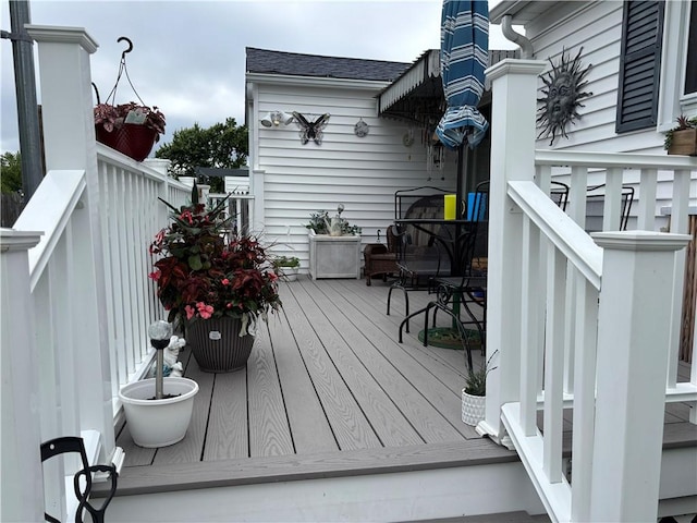 70 Partition St, Warwick, RI 02888 - view of deck