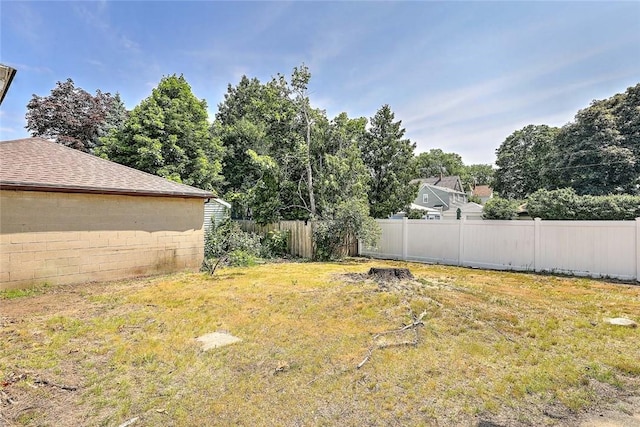 59 Colonial Ave, Cranston, RI 02910 - view of yard