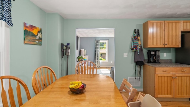 28 Narragansett Rd, Cumberland, RI 02864 - photo 11