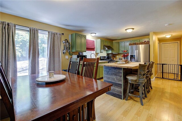 39 Old Onset Rd, Wareham, MA 02558 - dining area featuring light wood-style floors