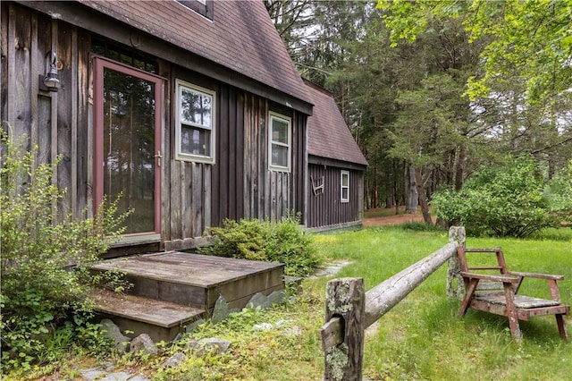 84 Skunk Hill Rd, Hopkinton, RI 02832 - view of green lawn