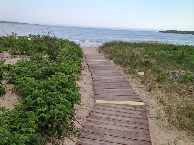 10 Cavalier Rd, Narragansett, RI 02882 - water view