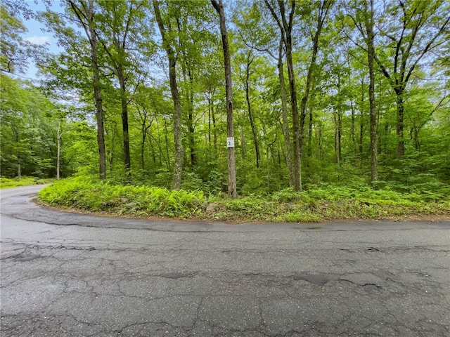 245 Reservoir Rd, Smithfield, RI 02859