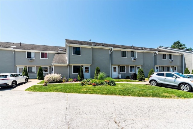 66 Girard Ave Unit 322, Newport, RI 02840 - view of property with a front yard