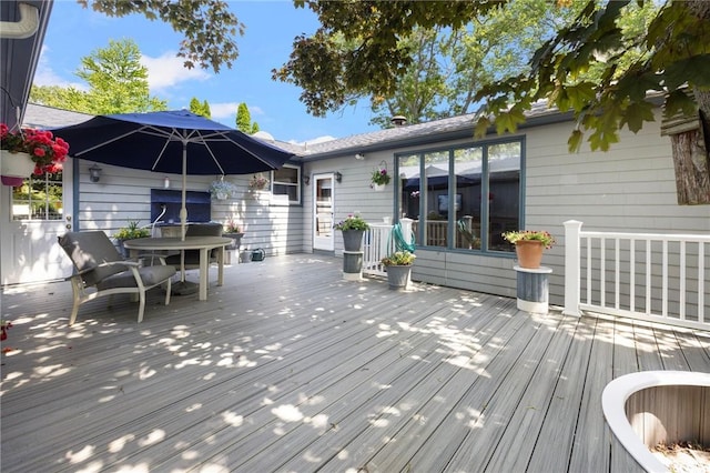 6 Lachance Ave, Warwick, RI 02889 - wooden deck with outdoor dining area