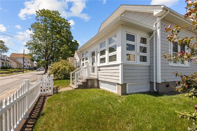 39 Owen Ave, Pawtucket, RI 02860 - view of side of property