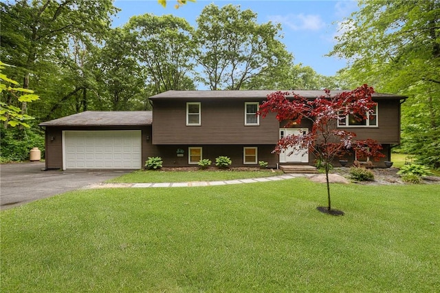 111 Bramble Bush Rd, Coventry, RI 02816 - photo 1