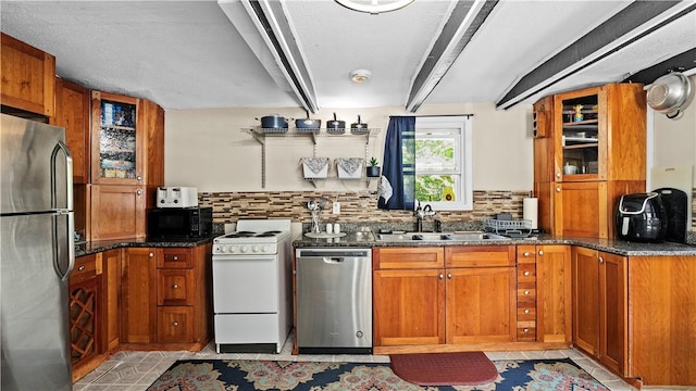 608 Black Plain Rd, North Smithfield, RI 02896 - photo 12