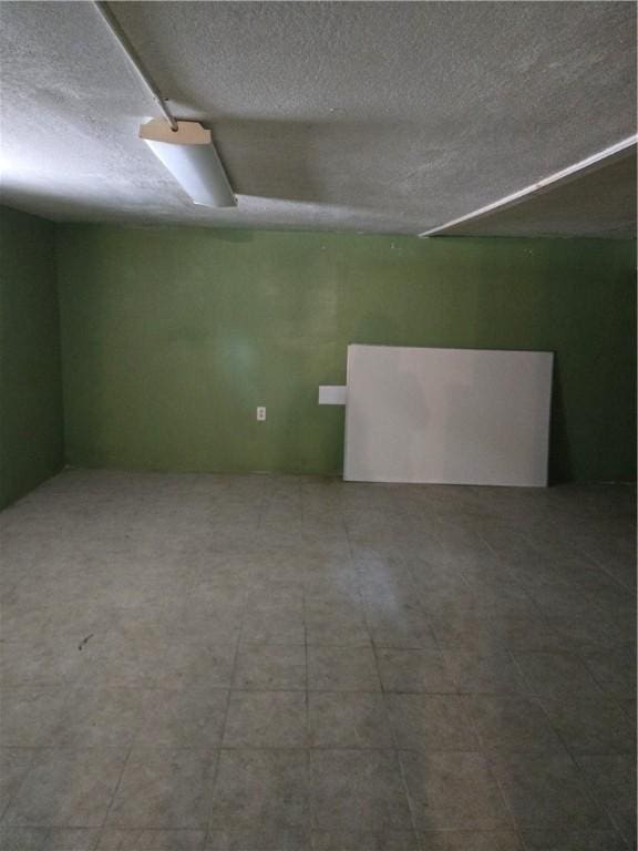 133 Byfield St, Providence, RI 02905 - spare room with a textured ceiling