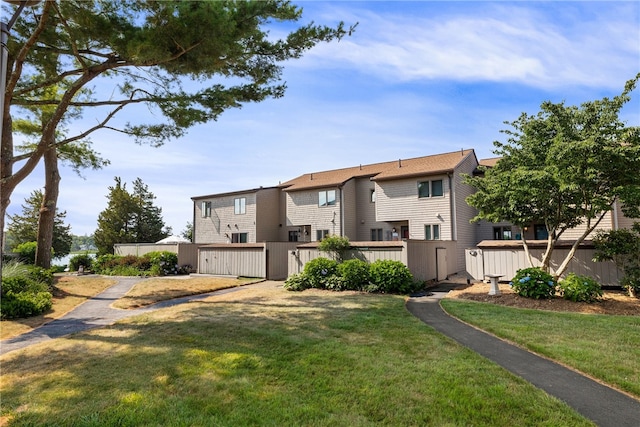267 Fishing Cove Rd, North Kingstown, RI 02852 - view of yard
