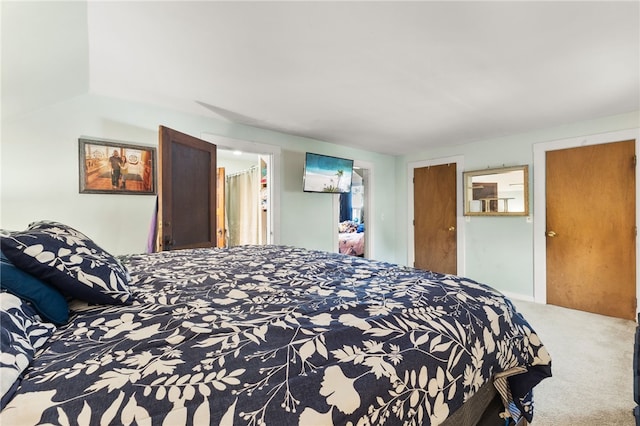 4 S Cornell Ave, Warren, RI 02885 - bedroom with carpet floors and a closet