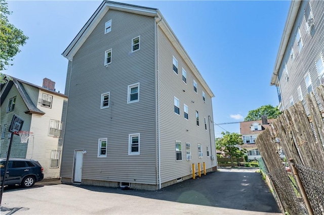 168 Waterman Ave, East Providence, RI 02914 - view of side of property