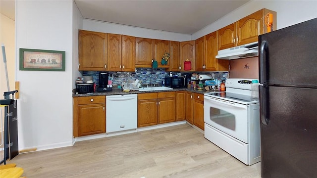 79 Rivulet St, Woonsocket, RI 02895 - photo 10