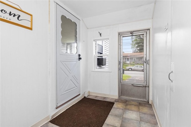 41 Valley View Dr, Cumberland, RI 02864 - entryway with baseboards