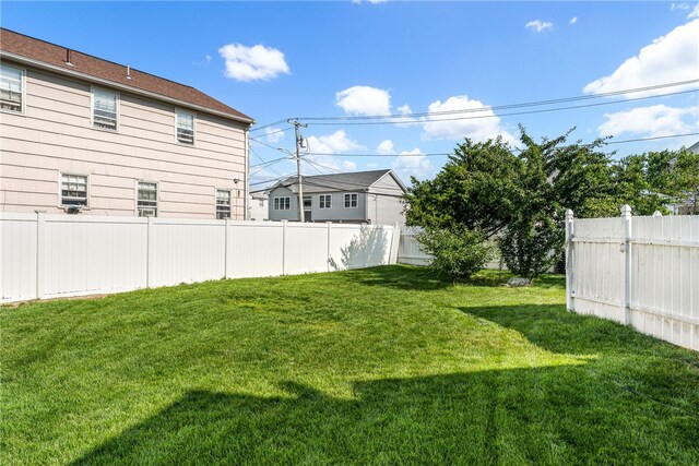 106 Pleasant St, Cranston, RI 02910 - photo 35