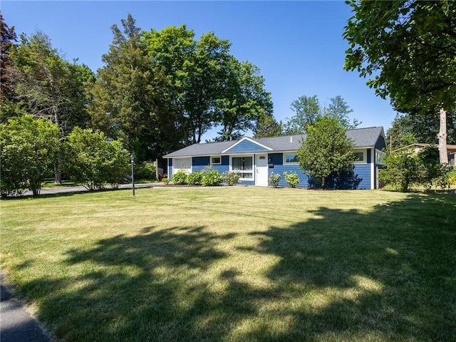69 Haverhill Ave, Warwick, RI 02886 - view of front of home featuring a front lawn