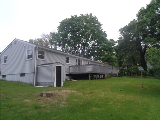 155 Lewiston St, Warwick, RI 02889 - rear view of property featuring a wooden deck and a yard