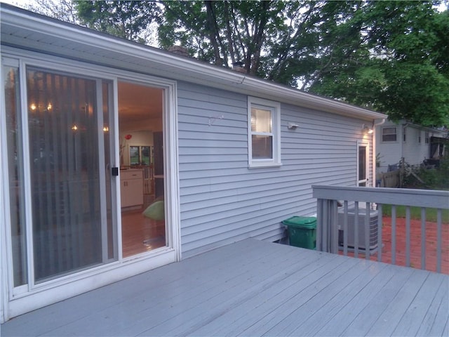155 Lewiston St, Warwick, RI 02889 - view of wooden terrace