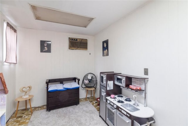 598 Laurel Hill Ave, Cranston, RI 02920 - view of bedroom