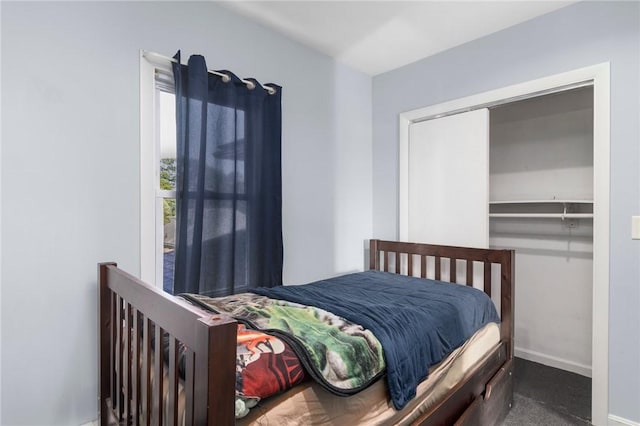 598 Laurel Hill Ave, Cranston, RI 02920 - bedroom featuring baseboards