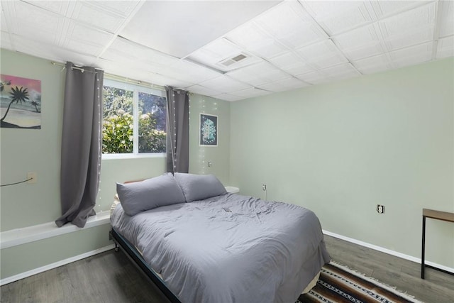 104 Conanicus Rd, Narragansett, RI 02882 - bedroom featuring wood finished floors