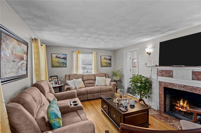 690 Killingly St, Johnston, RI 02919 - photo 5