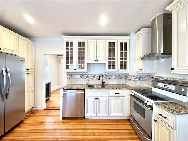 91 Van Zandt Ave, Newport, RI 02840 - photo 15