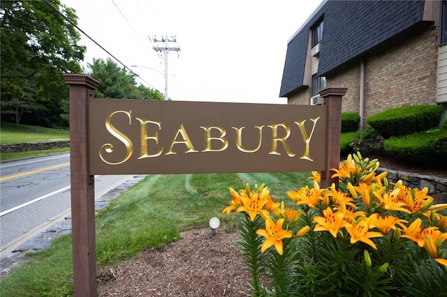 4162 Post Rd Unit 12, East Greenwich, RI 02818 - photo 1