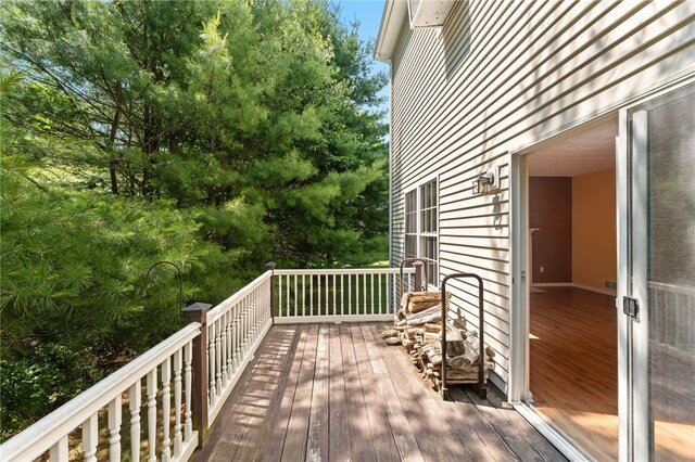75 Ridgewood Ln, South Kingstown, RI 02879