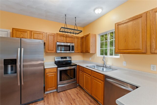 75 Ridgewood Ln, South Kingstown, RI 02879