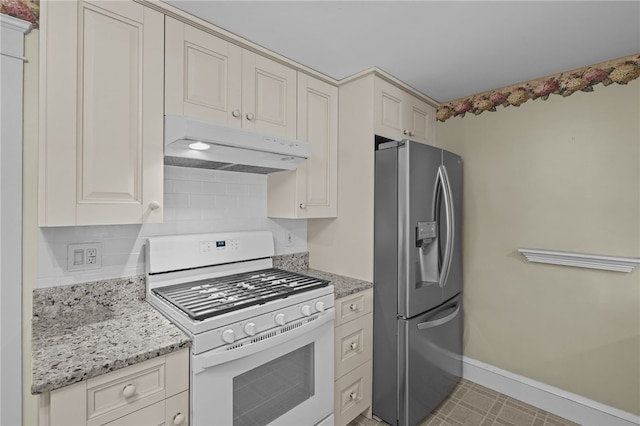 157 Schuyler St, East Providence, RI 02914 - photo 6