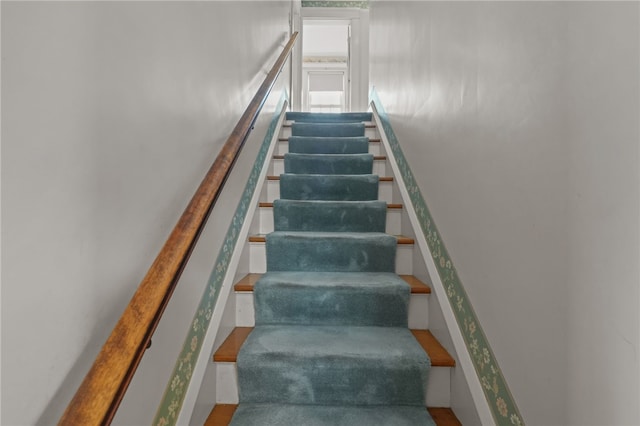 157 Schuyler St, East Providence, RI 02914 - photo 12