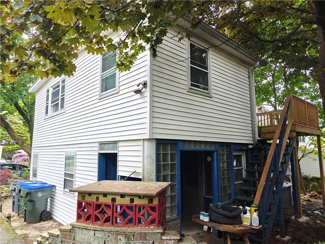 16 Horton St, Providence, RI 02904 - rear view of house featuring stairway