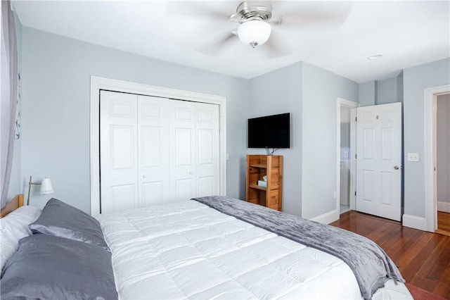 6 Pond Ave, Newport, RI 02840 - bedroom with a closet, wood finished floors, and a ceiling fan
