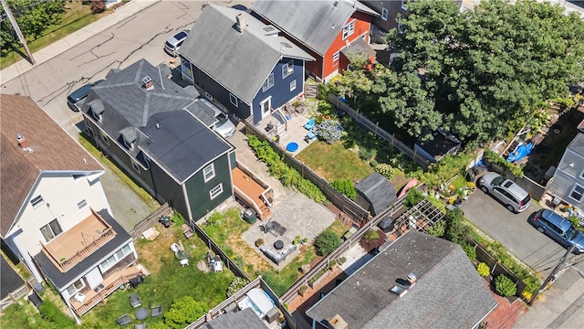 6 Pond Ave, Newport, RI 02840 - aerial perspective of suburban area