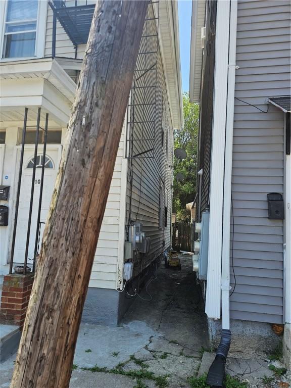 10 Kossuth St, Providence, RI 02909 - photo 4
