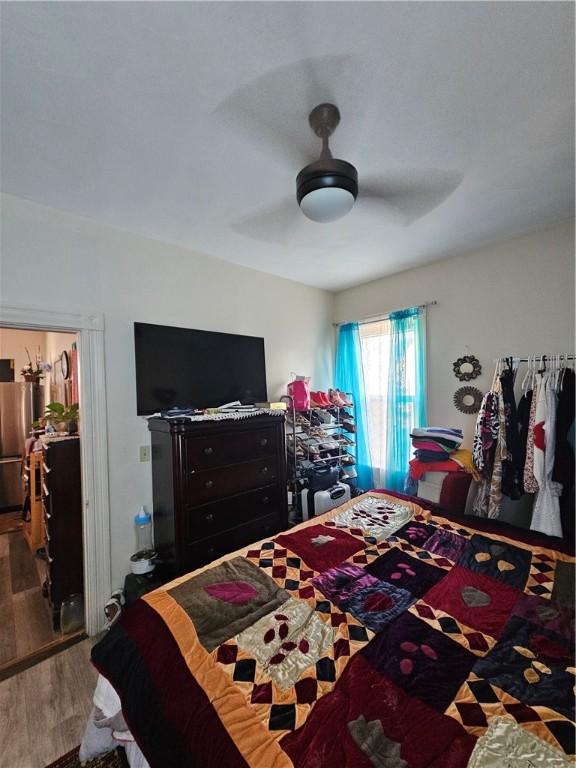 10 Kossuth St, Providence, RI 02909 - photo 22